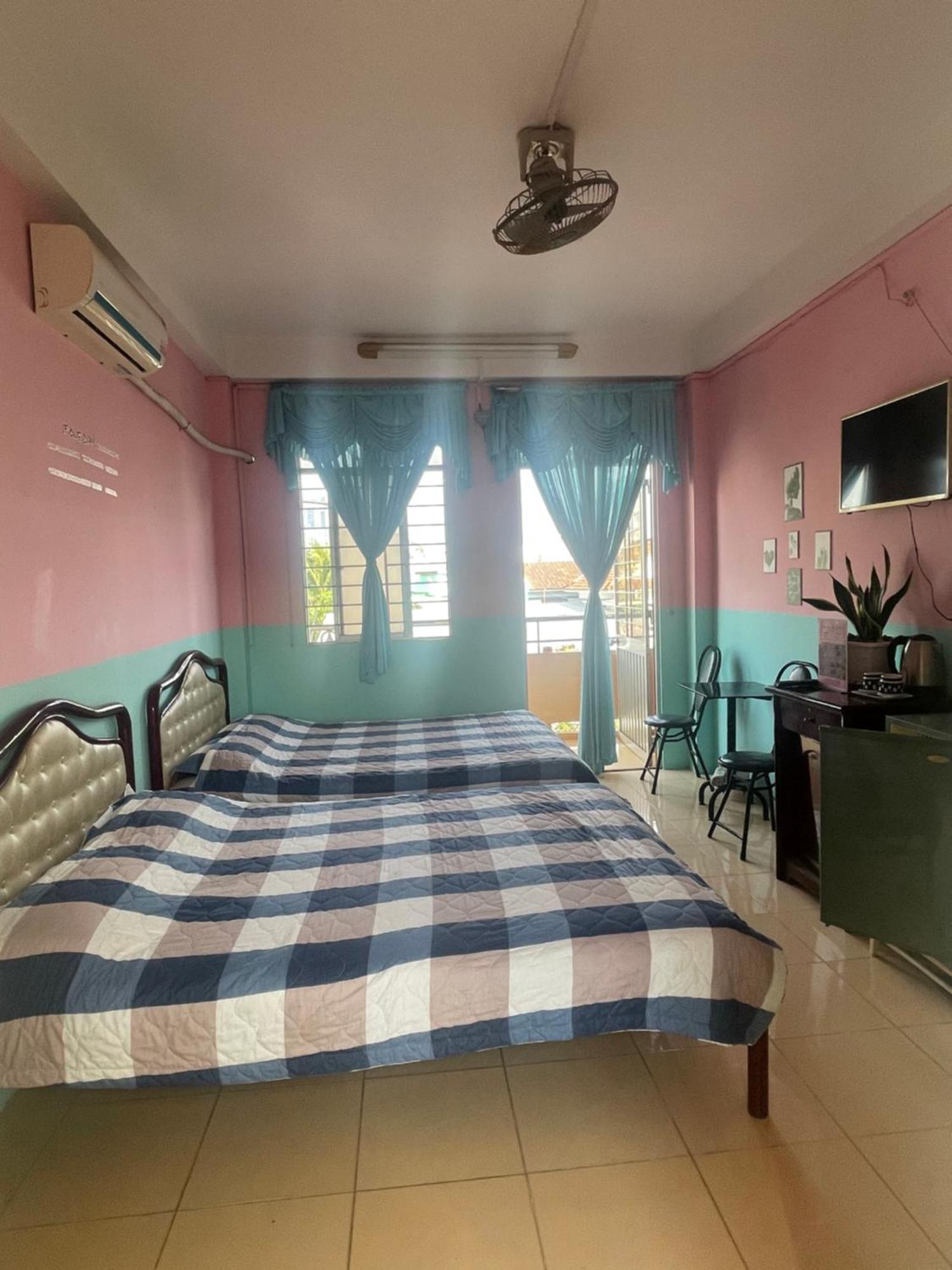 Huynh Huong Guesthouse Ha Tien Exterior photo