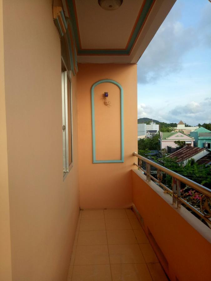 Huynh Huong Guesthouse Ha Tien Exterior photo